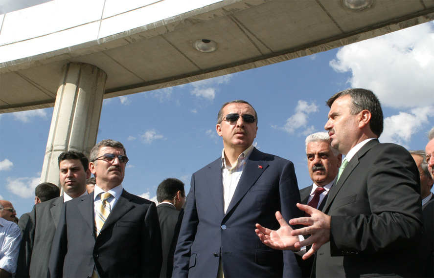 BAŞBAKAN : KONYA MODEL KENTTİR