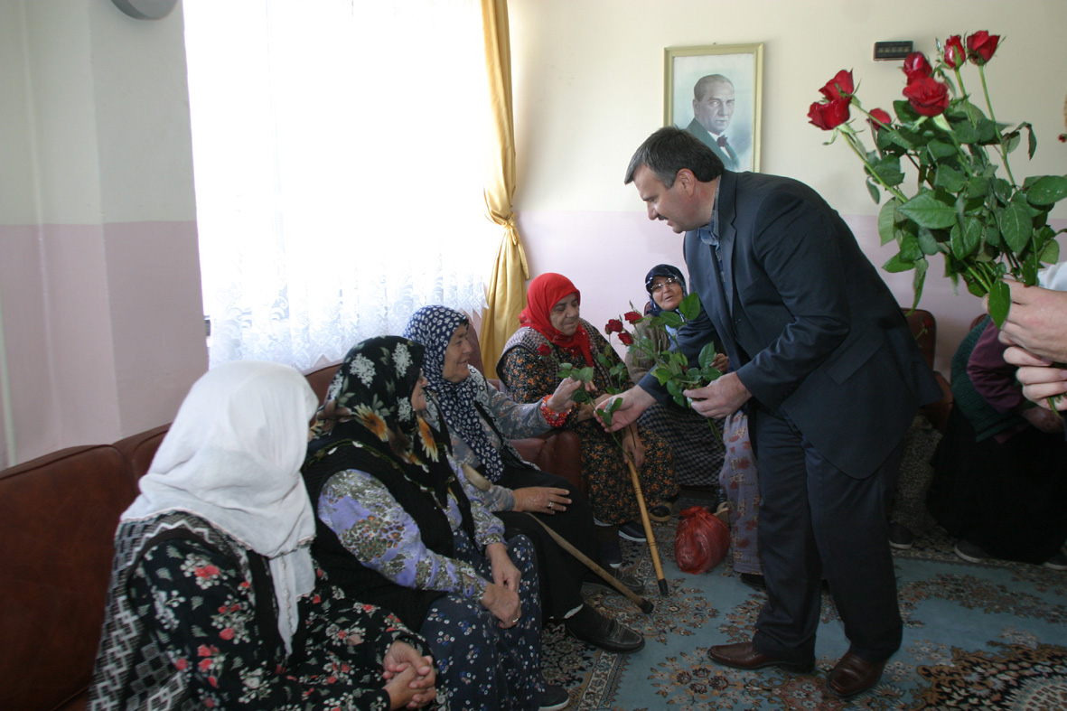 Huzur Evi'nde Miraç Kandili