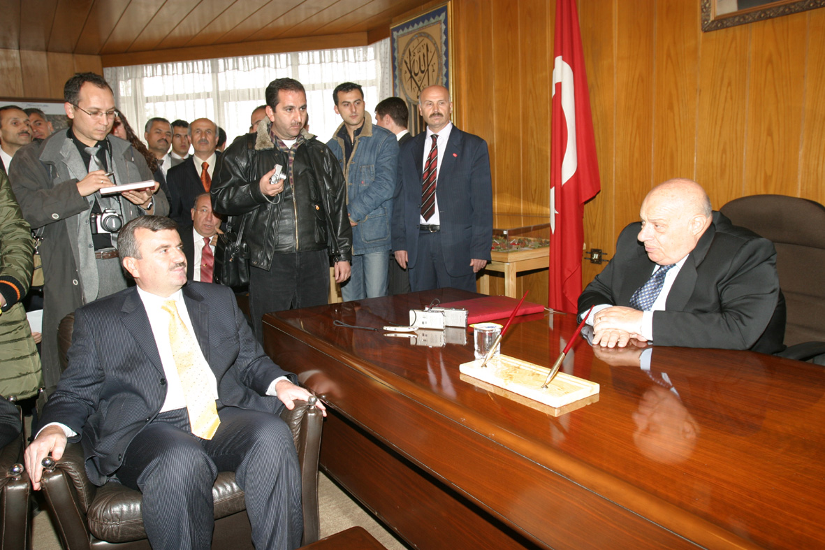 KKTC Cumhurbaşkanı Rauf Denktaş Büyükşehir'de