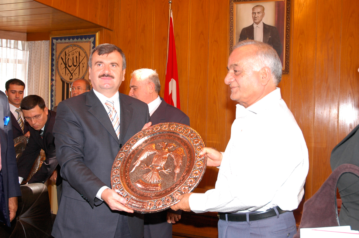 Türkiye ve Pakistan Savunma Bakanları Büyükşehir'de