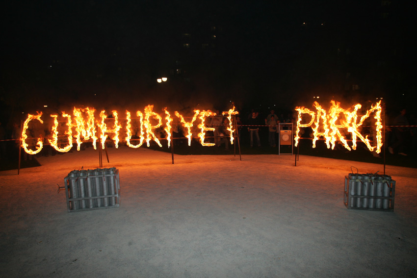 Cumhuriyet Parkı Hizmetinizde