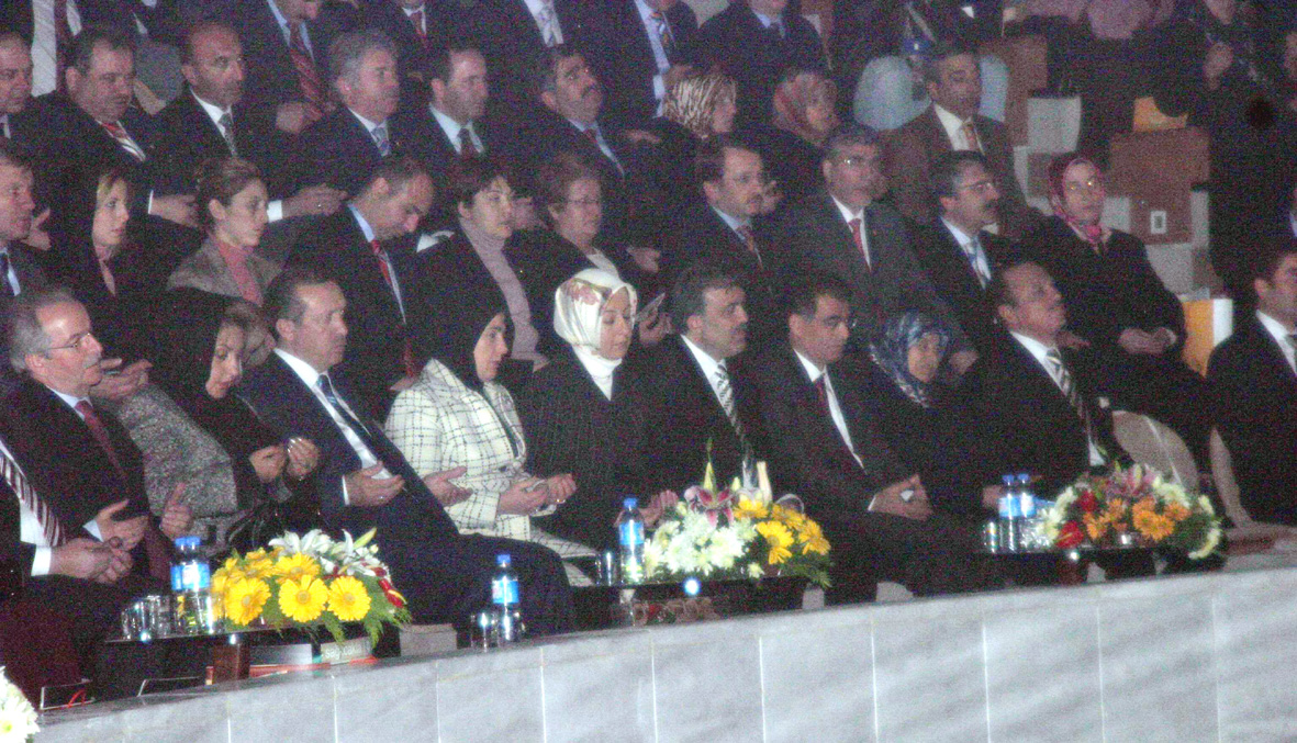 Uluslararası Mevlana Kültür Merkezi