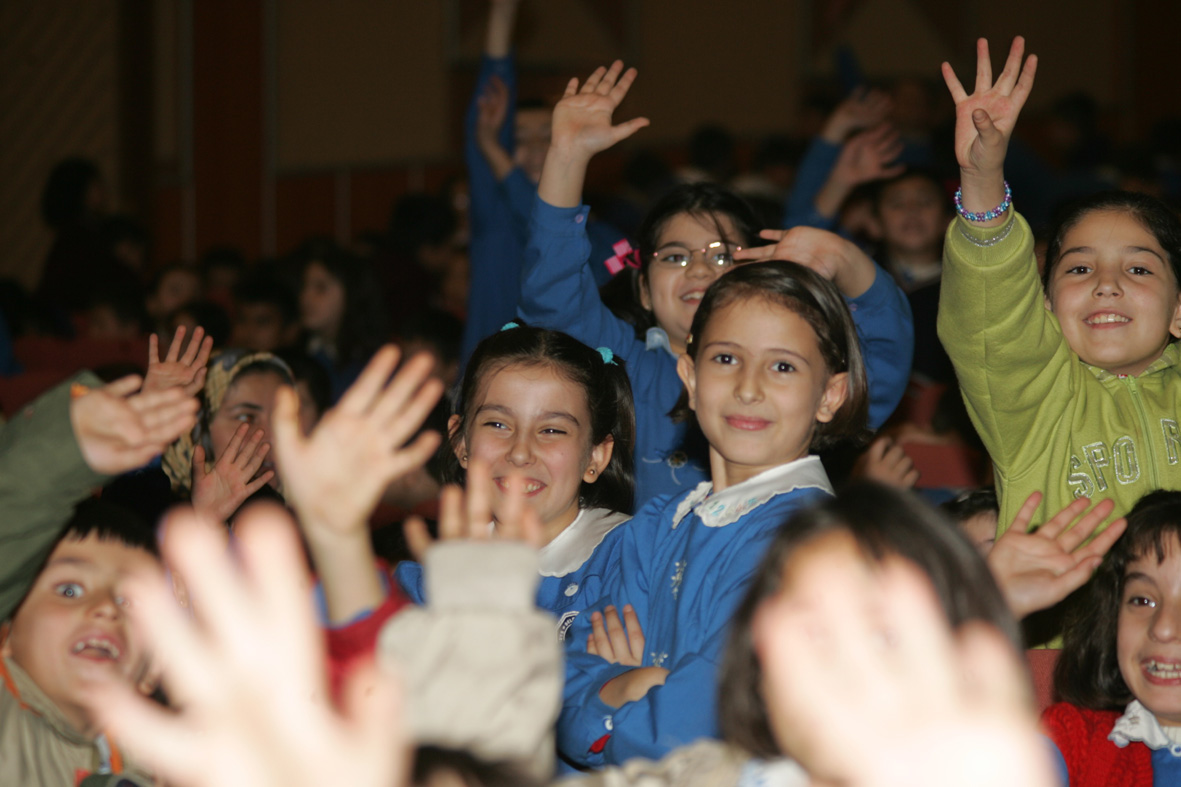 42 Günde 42 Bin Öğrenciye Seminer