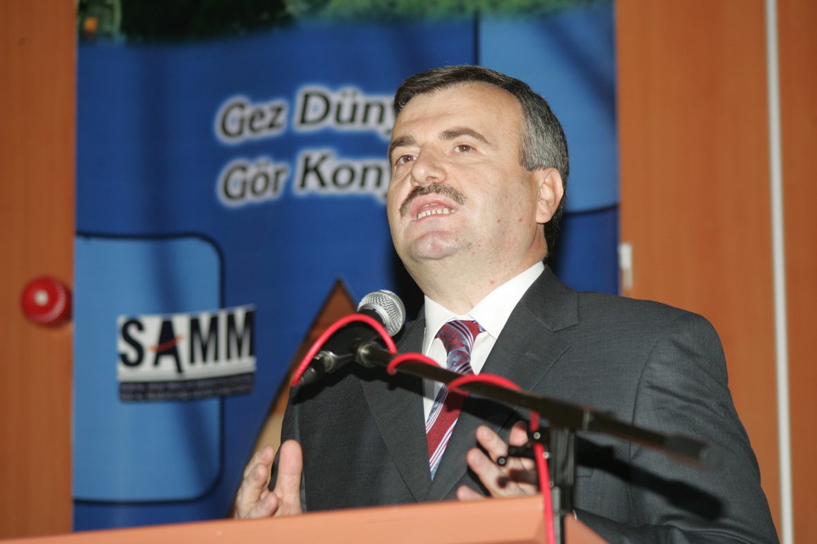 42 Günde 42 Bin Öğrenciye Seminer