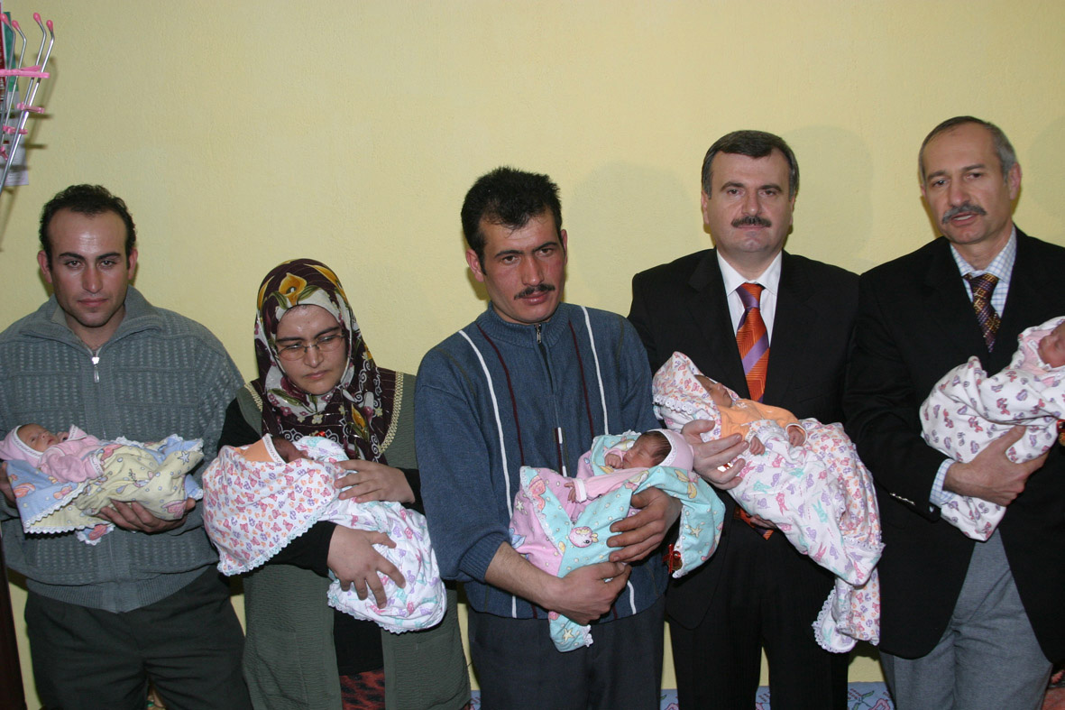 Başkan Akyürek Beşizleri Ziyaret Etti