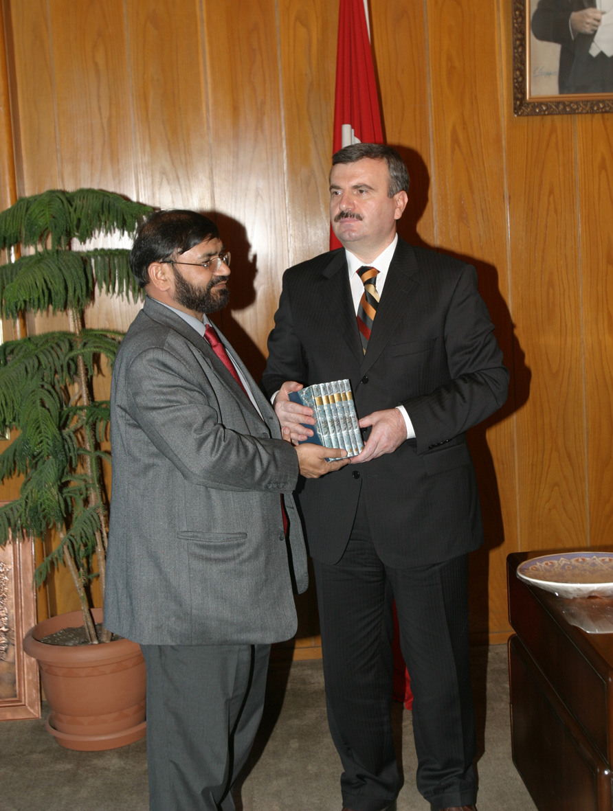 Pakistan Pencaplı Bakan Konya'da