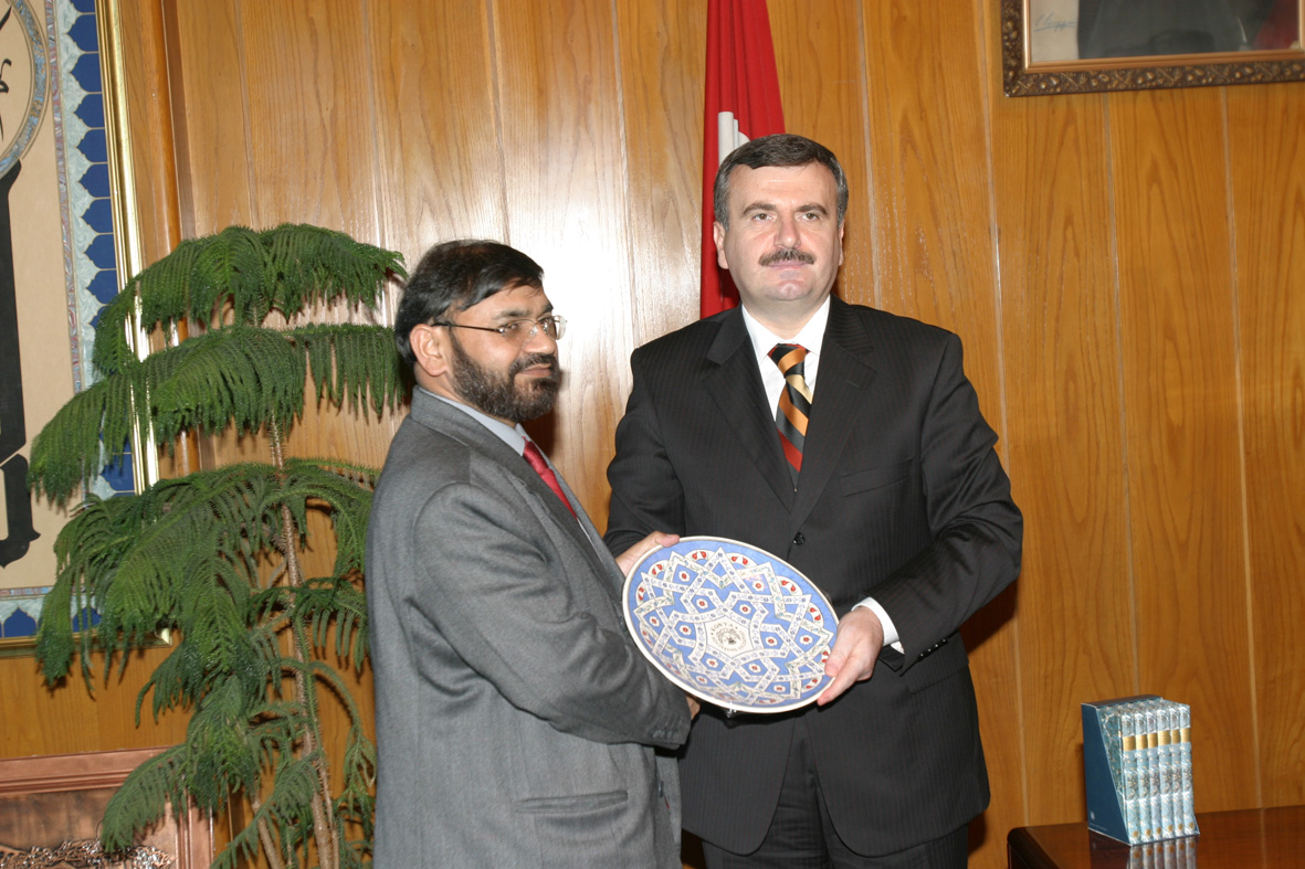 Pakistan Pencaplı Bakan Konya'da