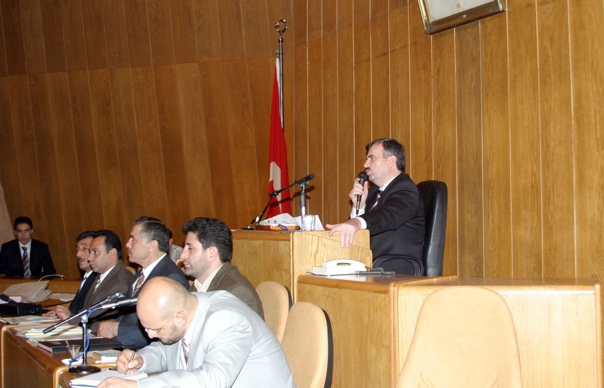 Büyükşehir Belediyesi'nin 2006 Yılı Bütçesi 425 Milyon YTL