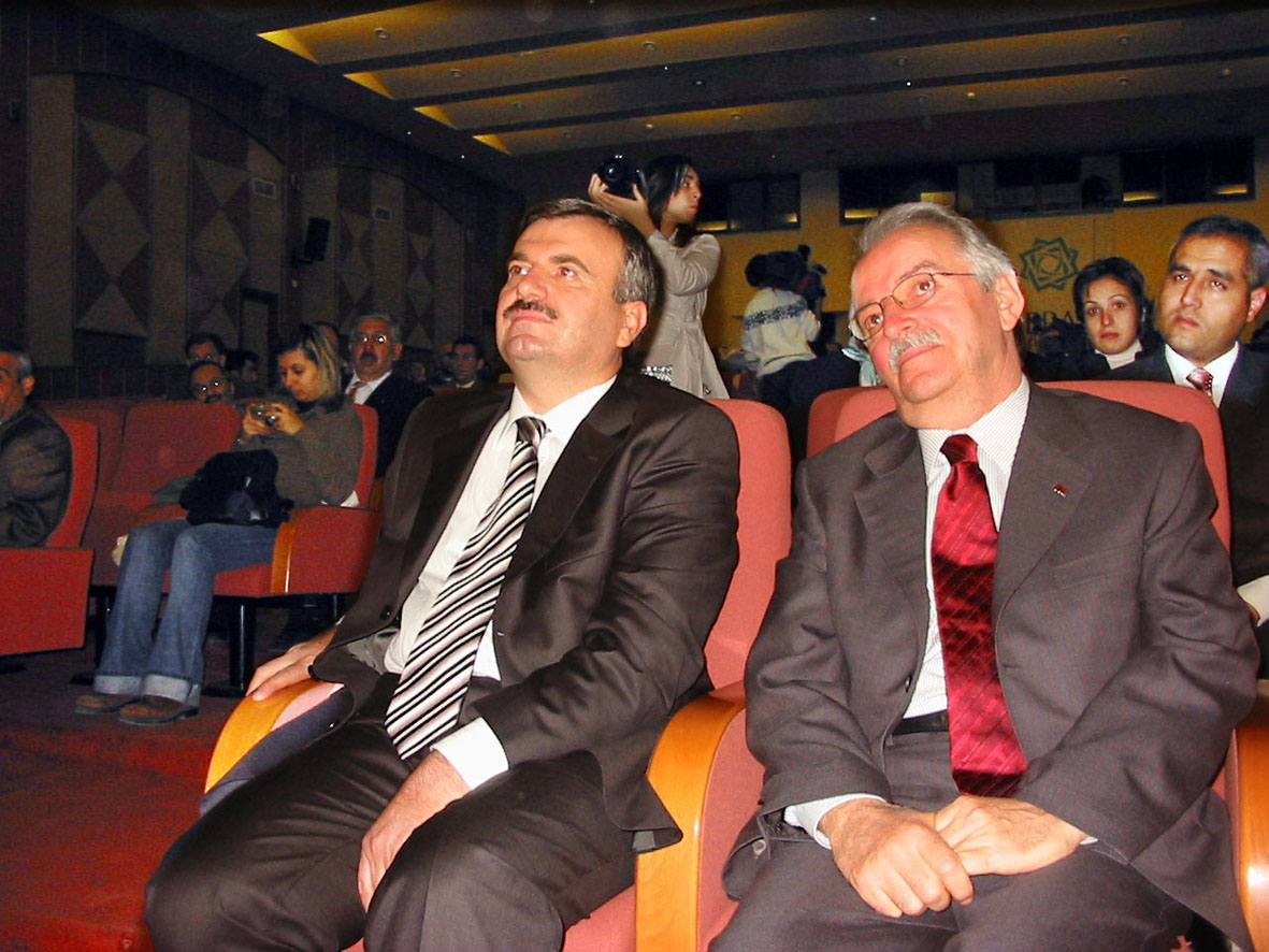 Başkan Akyürek Gazeteciler Federasyonu Üyelerini Ağırladı