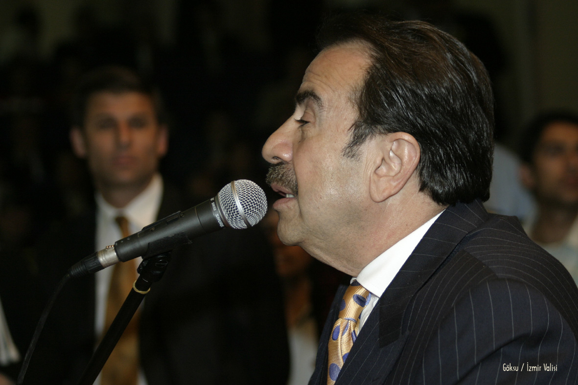 Tahir Akyürek Yılın Büyükşehir Belediye Başkanı Seçildi