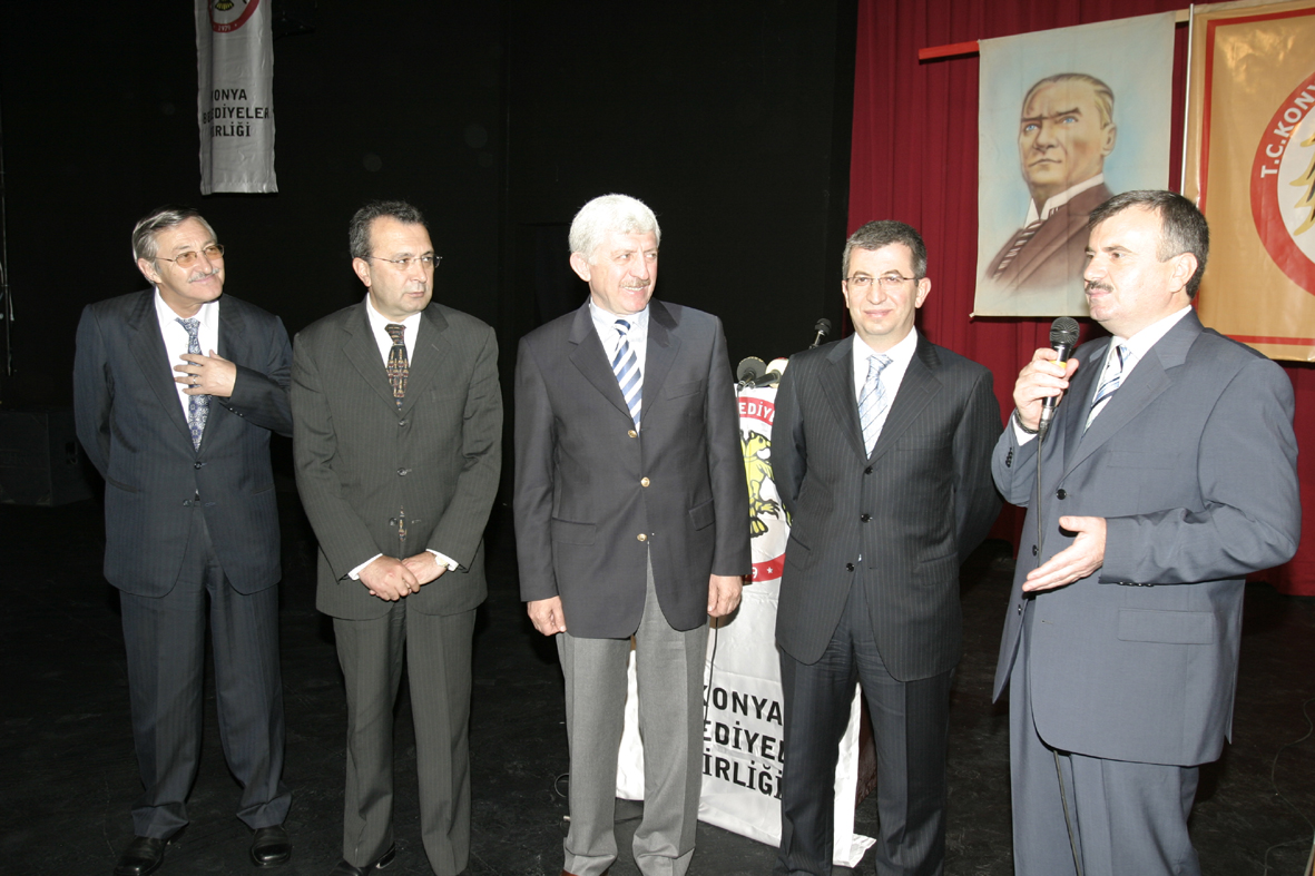 Başkan Akyürek : ' TÜRKİYE'NİN GÜÇLÜ OLMASI YEREL YÖNETİMLERDEN GEÇİYOR