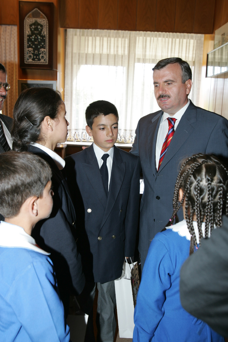 Başkan Akyürek 'EĞİTİME DESTEĞİMİZ ARTARAK DEVAM EDECEK'