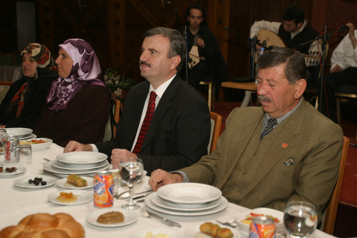 Konya Ramazan Bayramı'nda Pakistan'da