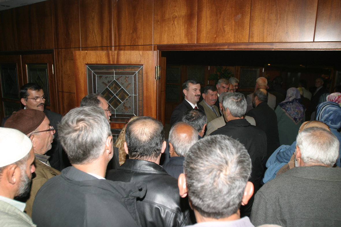 Konya Ramazan Bayramı'nda Pakistan'da