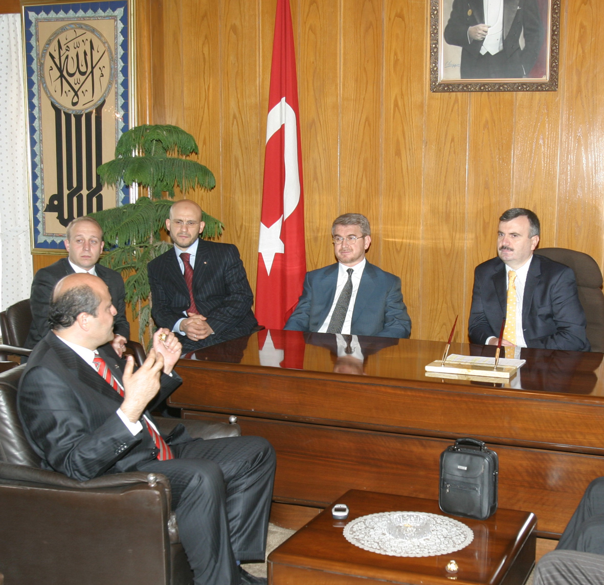 En Büyük STK Büyükşehir Belediyesi