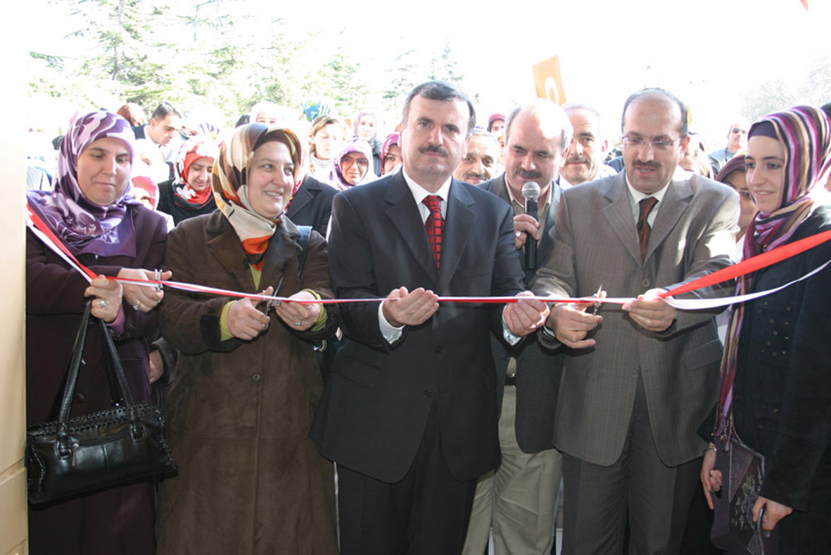 Komek Sergi Ve Satış Standı Kültür Park'ta Açıldı