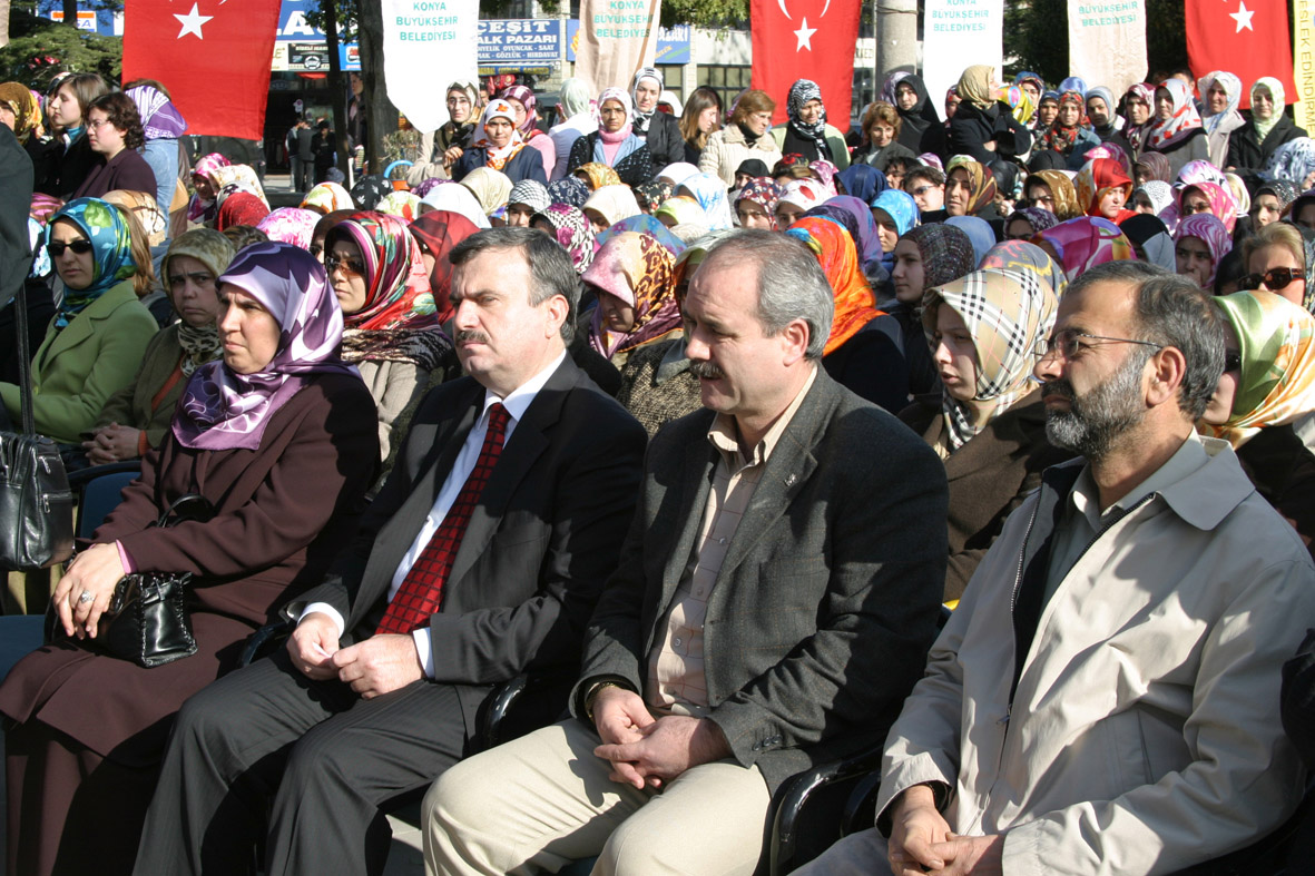 Komek Sergi Ve Satış Standı Kültür Park'ta Açıldı