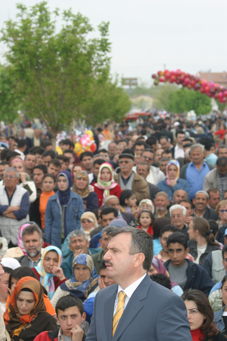Hıdırellez Şenlikleri'ne 30 Bin Kişi Katıldı