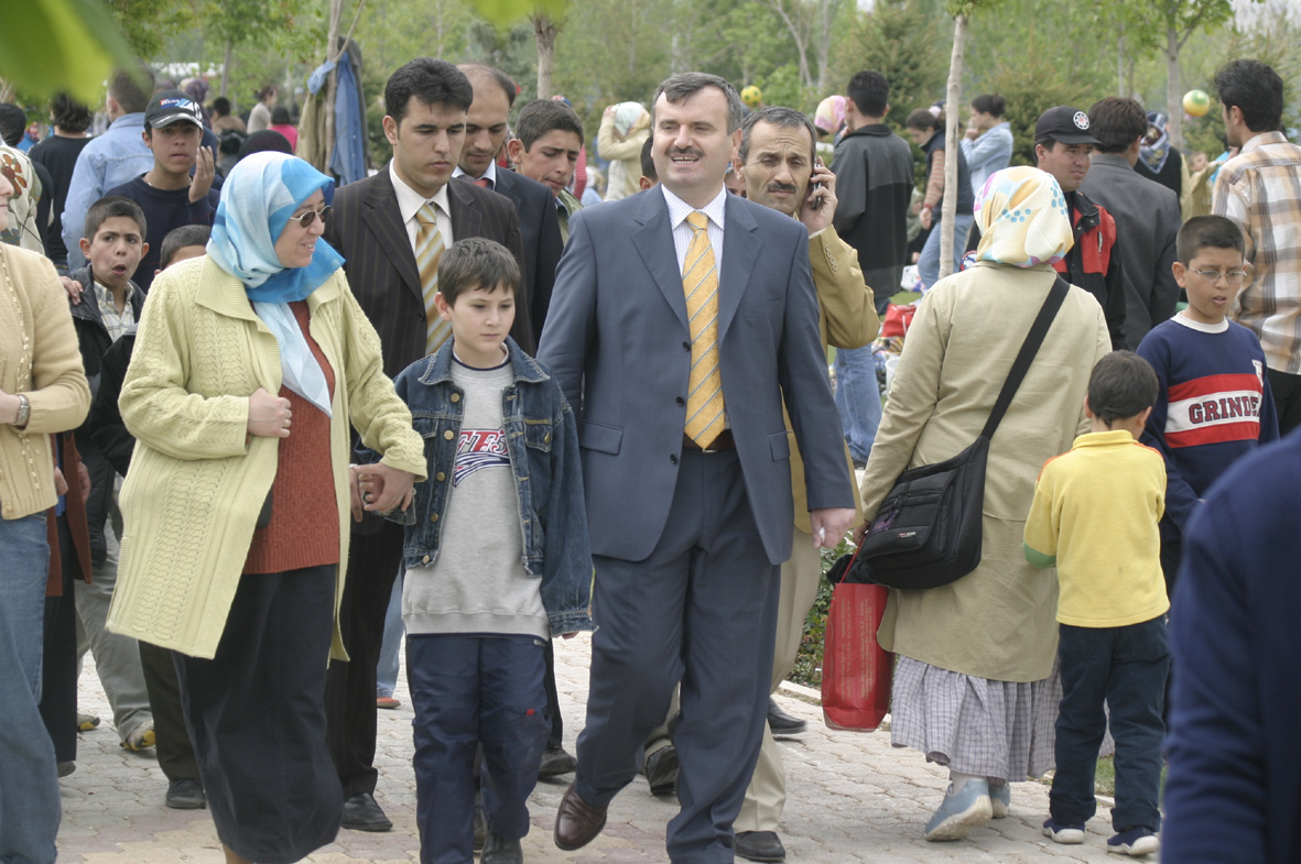 Hıdırellez Şenlikleri'ne 30 Bin Kişi Katıldı