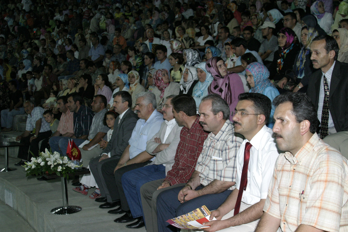 Altınbaşak Festivali Başladı