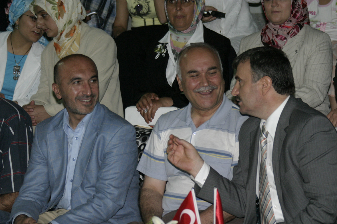 Altınbaşak Festivali Başladı