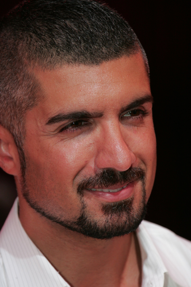 Özcan Deniz'den Muhteşem Konser
