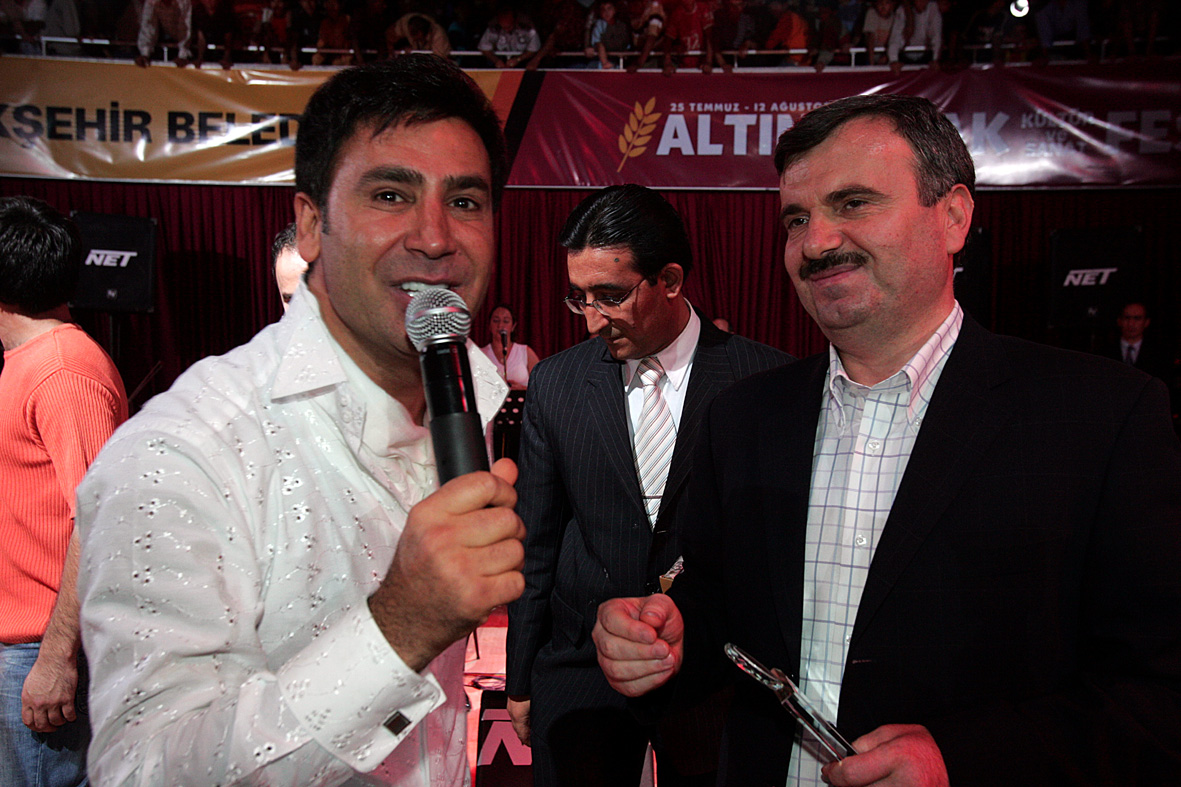 Ahmet Özdemir Ve İzzet Yıldızhan Konserleri