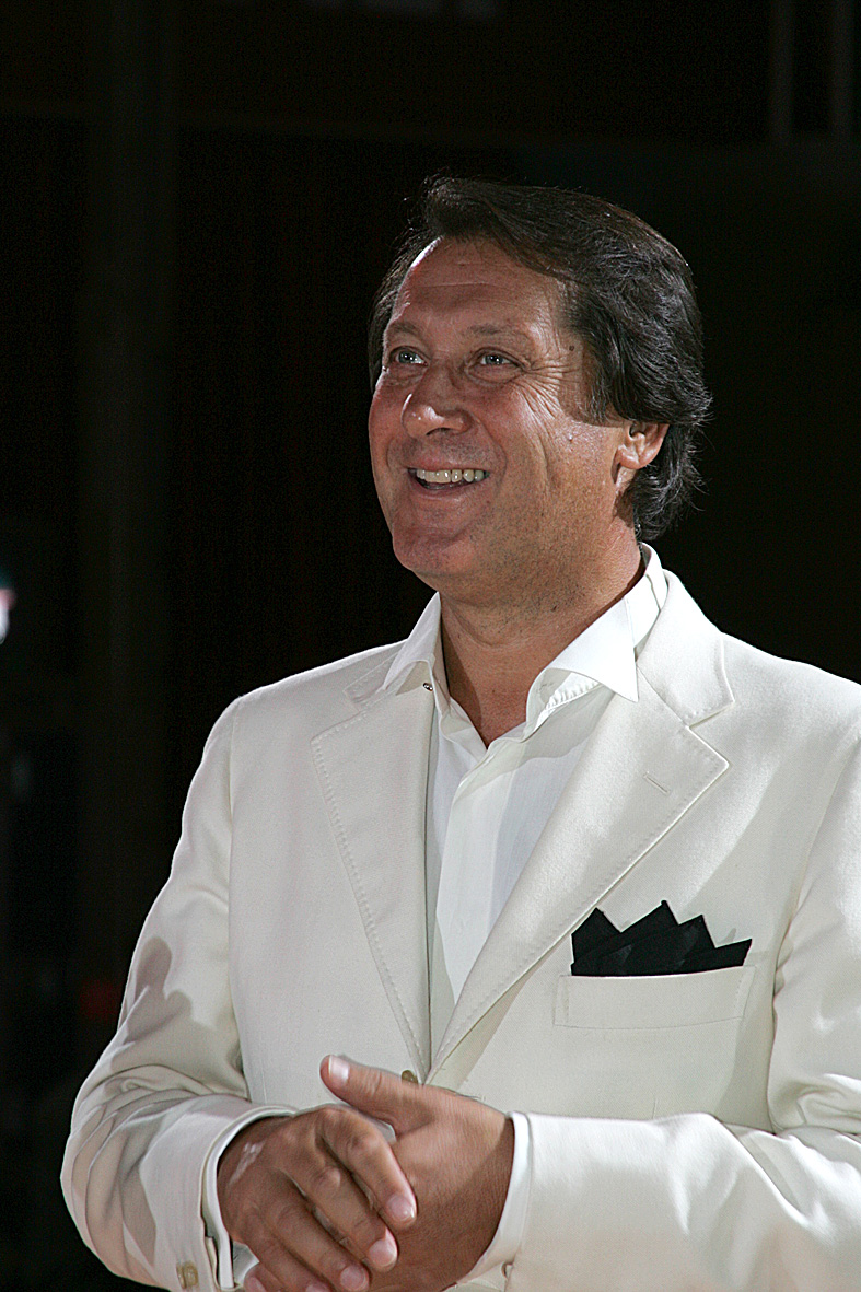 Ahmet Özhan Altınbaşak Festivali'nde