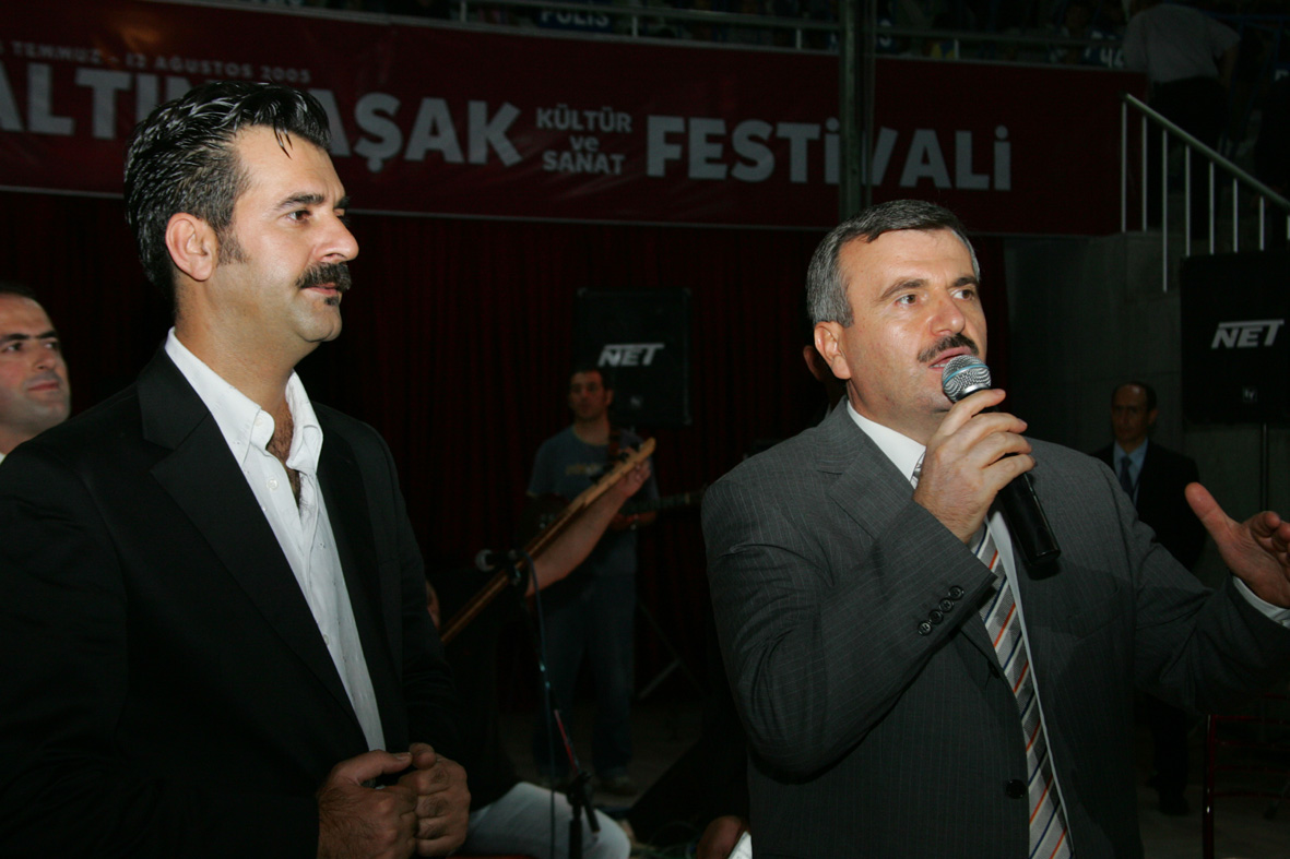 Altınbaşak Festivali Devam Ediyor