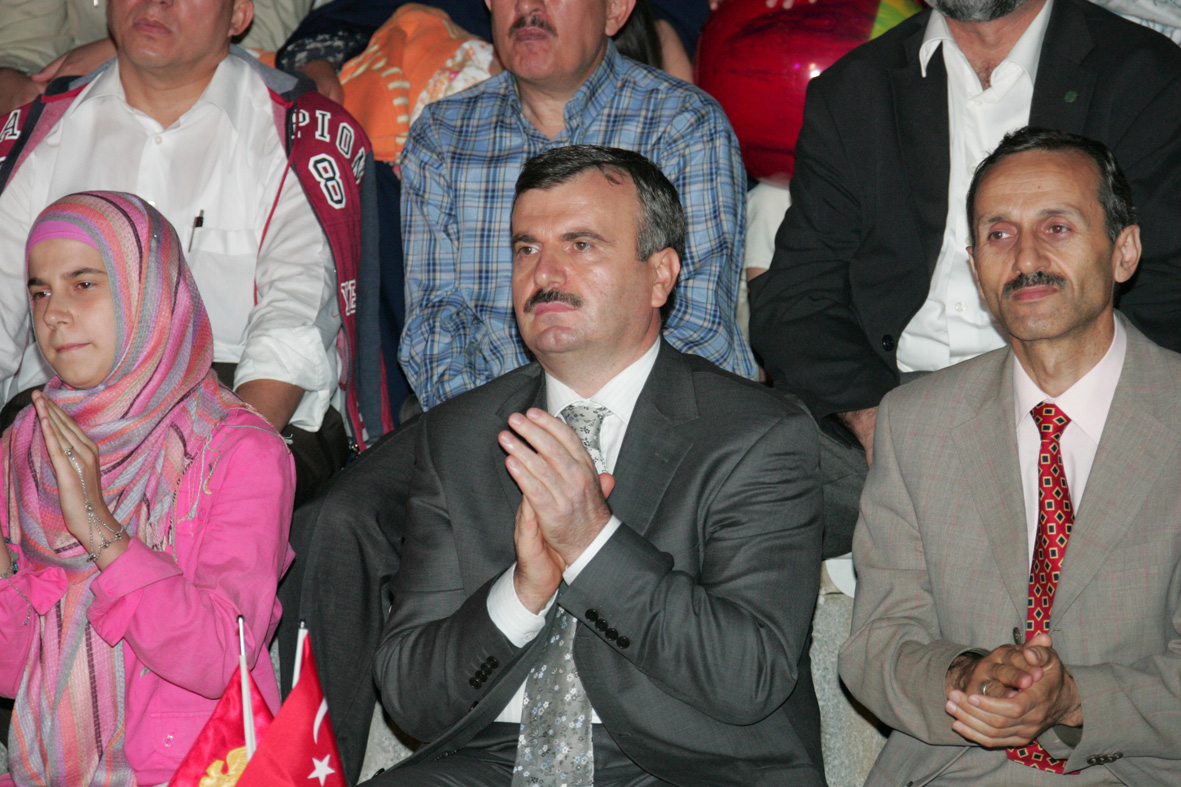 Altınbaşak'ta ABD'li Senatöre Kınama