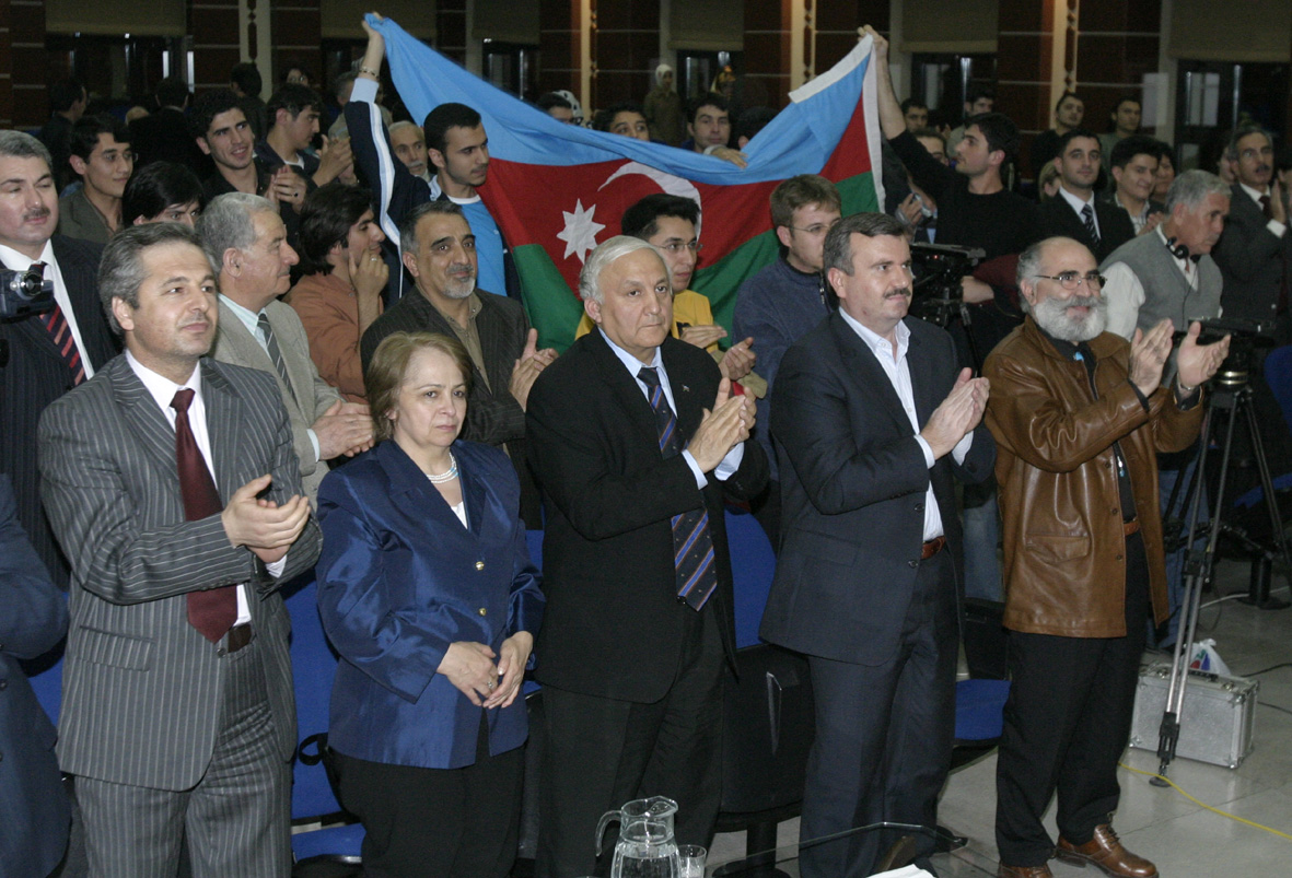 Alim Kasimov'a büyük İlgi