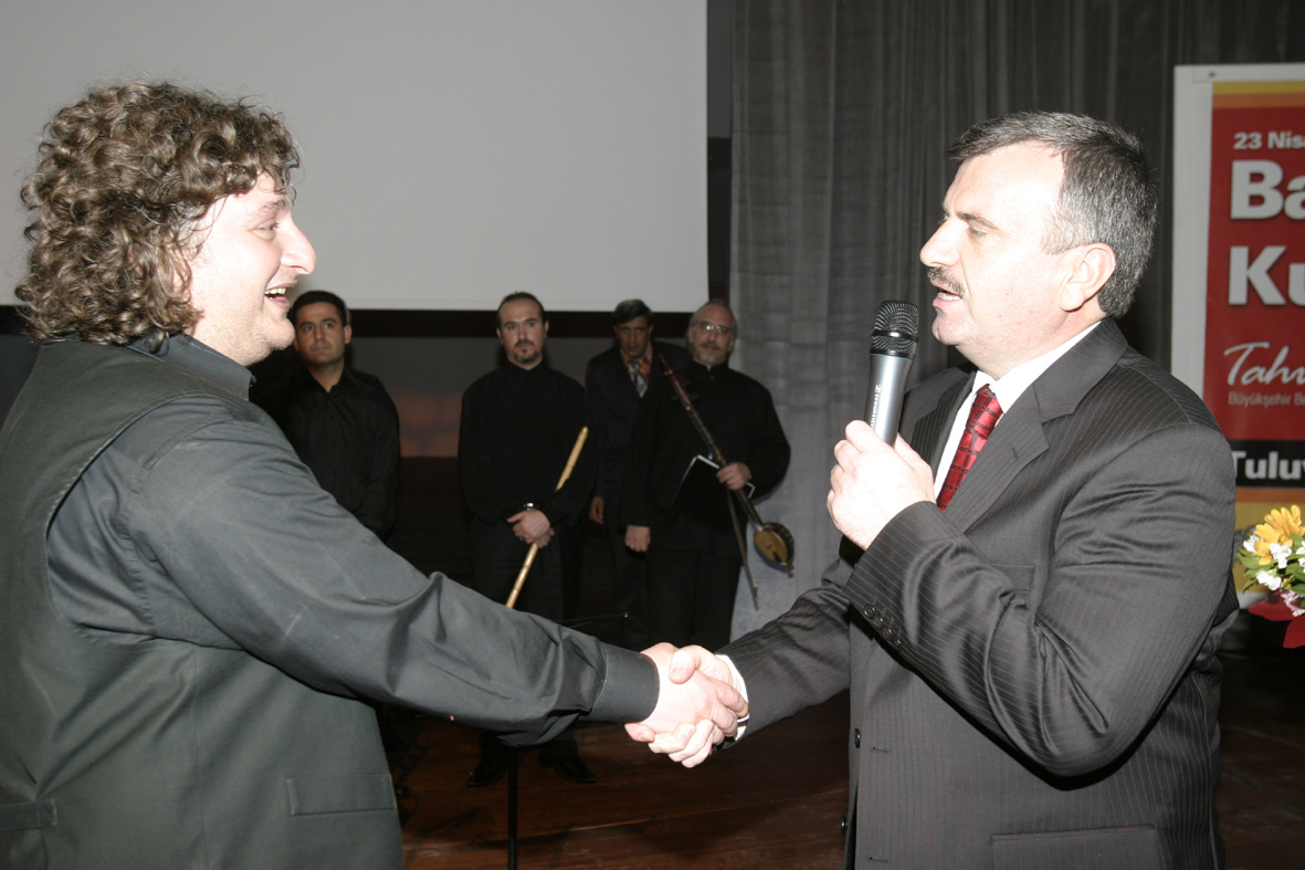 Tuluyhan Uğurlu Konseri
