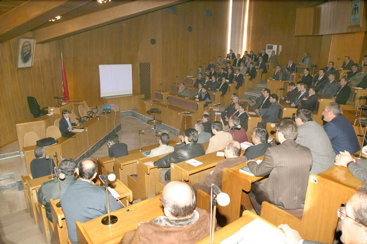İkinci Altı Aylık Eğitim Seminerleri Başladı