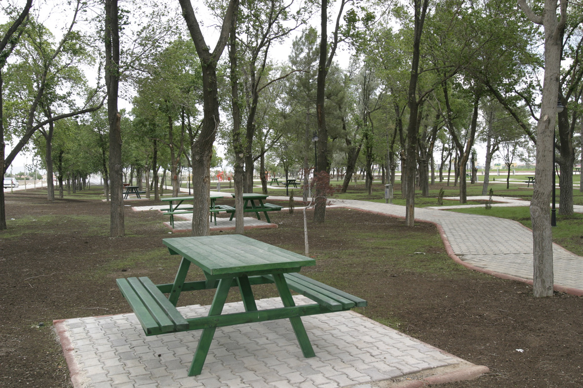 Ankara Yolu Birlik Parkı Hizmetinizde