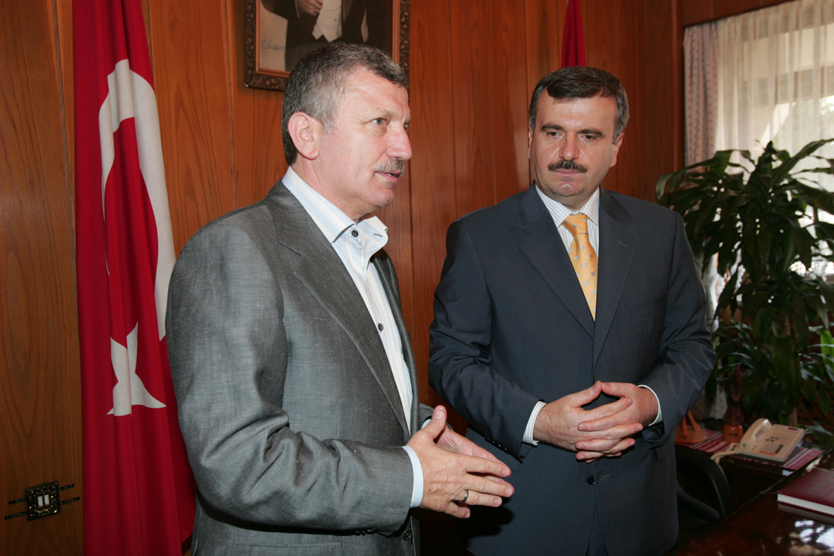 Mevlana Kent Ormanı Hizmetinizde