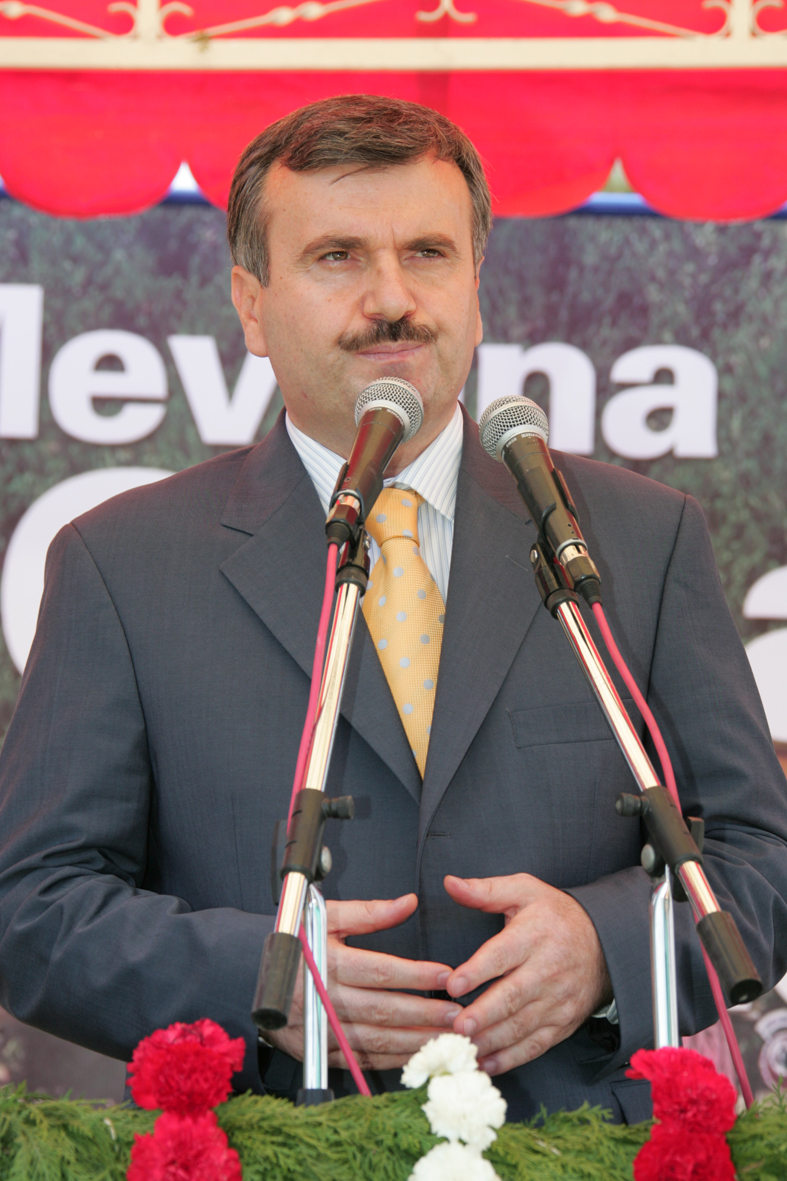 Mevlana Kent Ormanı Hizmetinizde