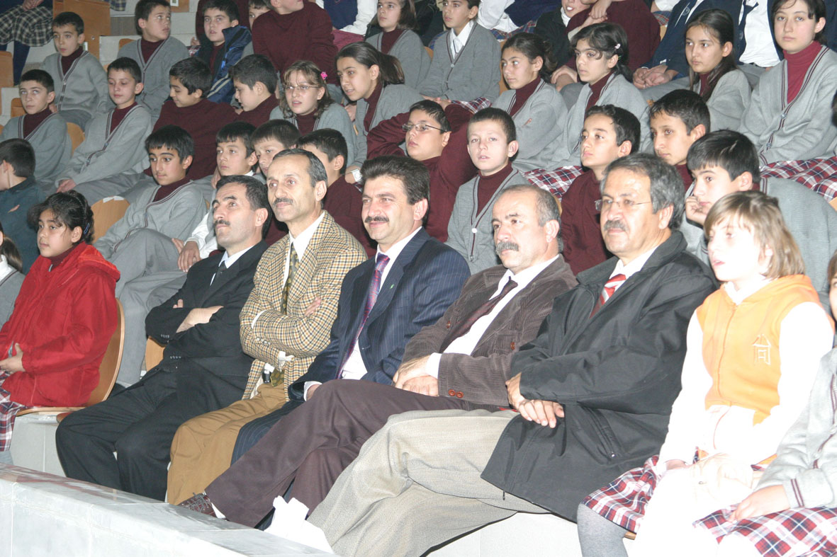 Büyükşehir'den 52 Bin Öğrenciye Eğitim Semineri