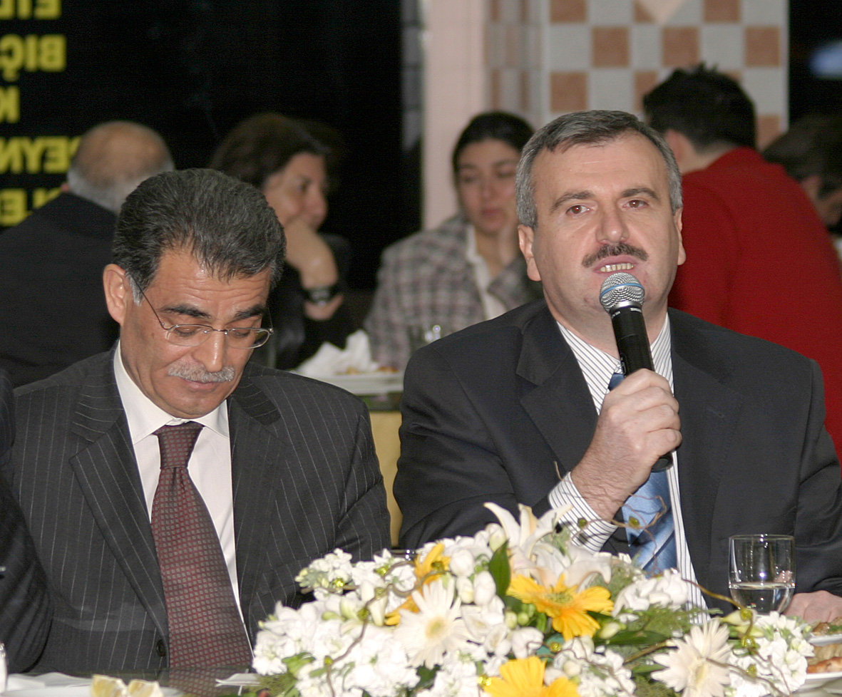 Başkan Akyürek Ankara'da Konyalı Öğrencilerle Buluştu