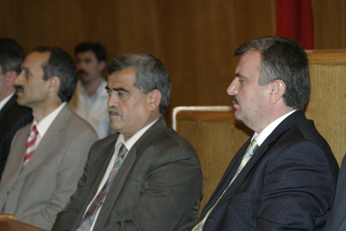 Kimsesizlerin Kimsesi Olacağız