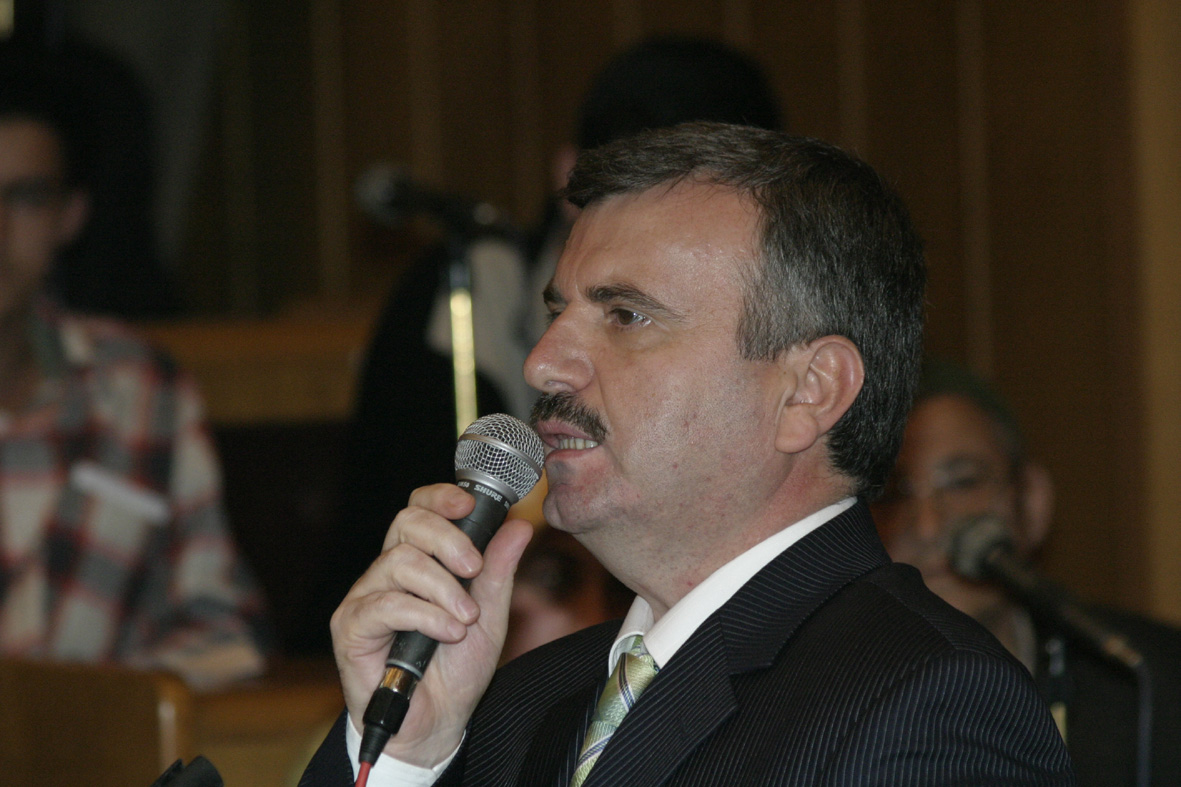 Kimsesizlerin Kimsesi Olacağız