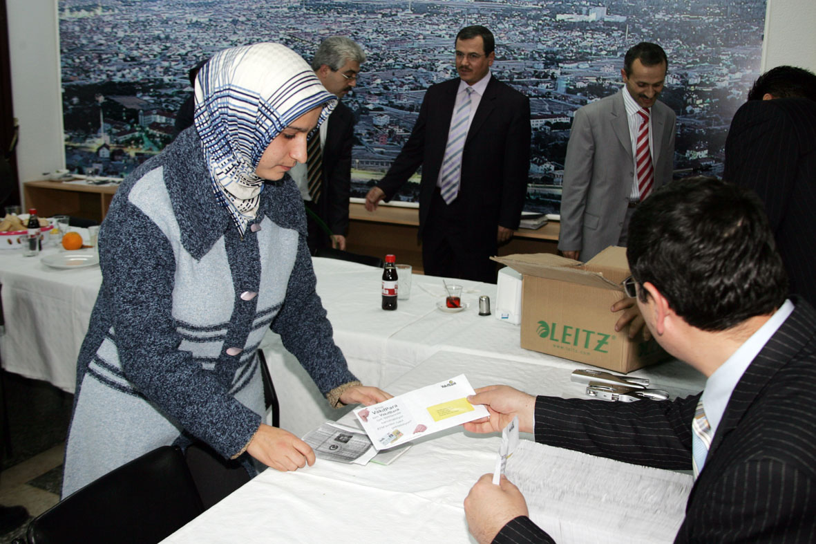 Büyükşehir Belediyesi Tüm Öğrencilerin Yanında