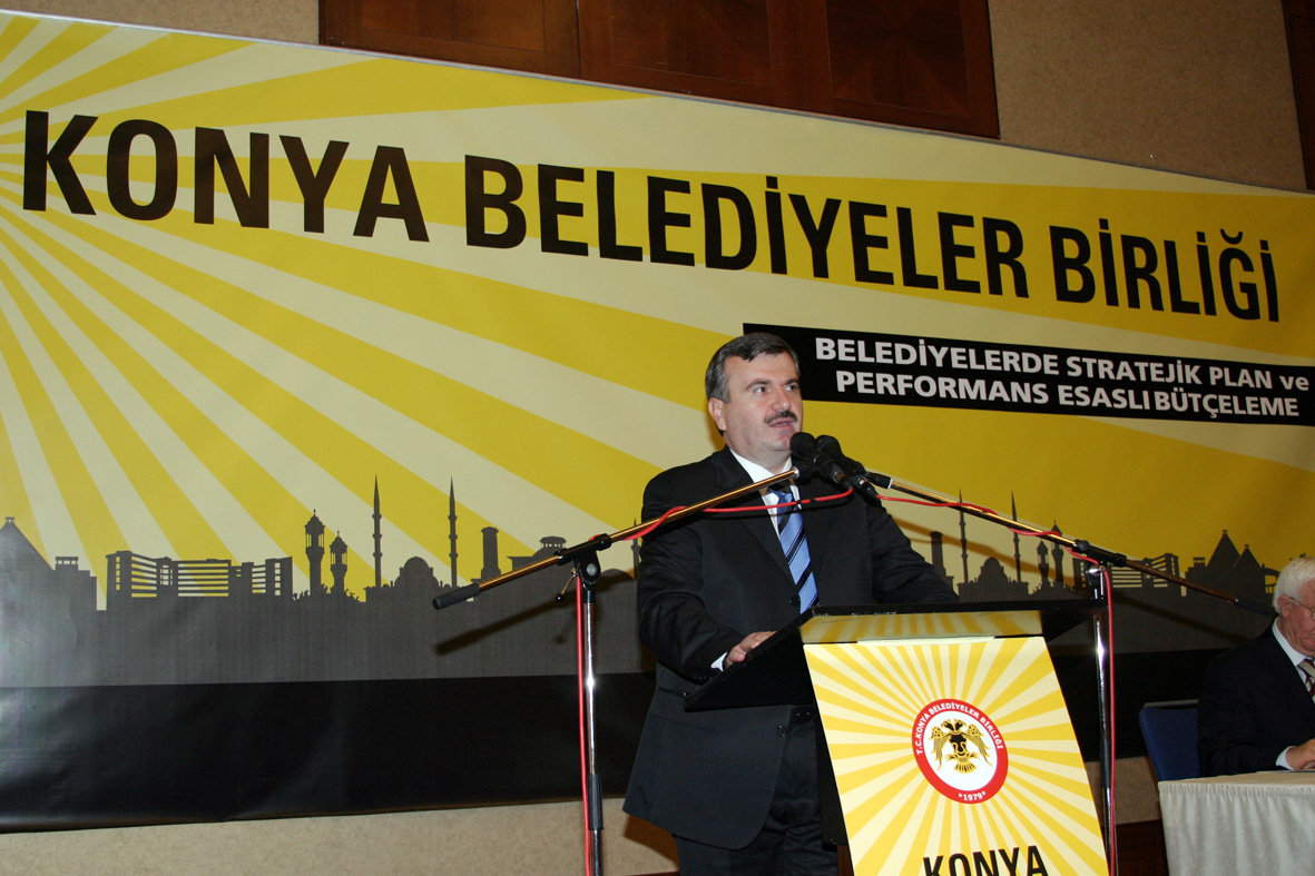 Konya Belediyeler Birliği'nin 98. Semineri Başladı