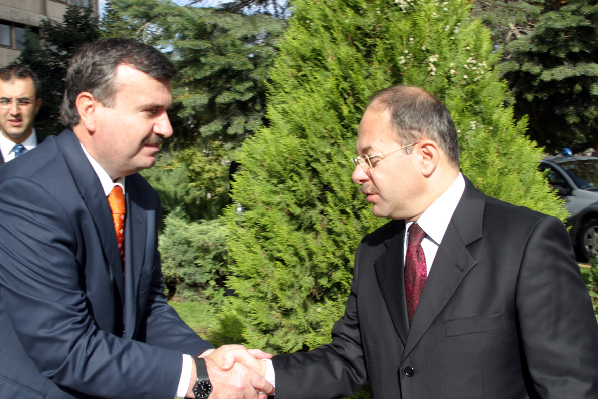 Bakan Akdağ: Konya Ders Alınacak Bir Şehir