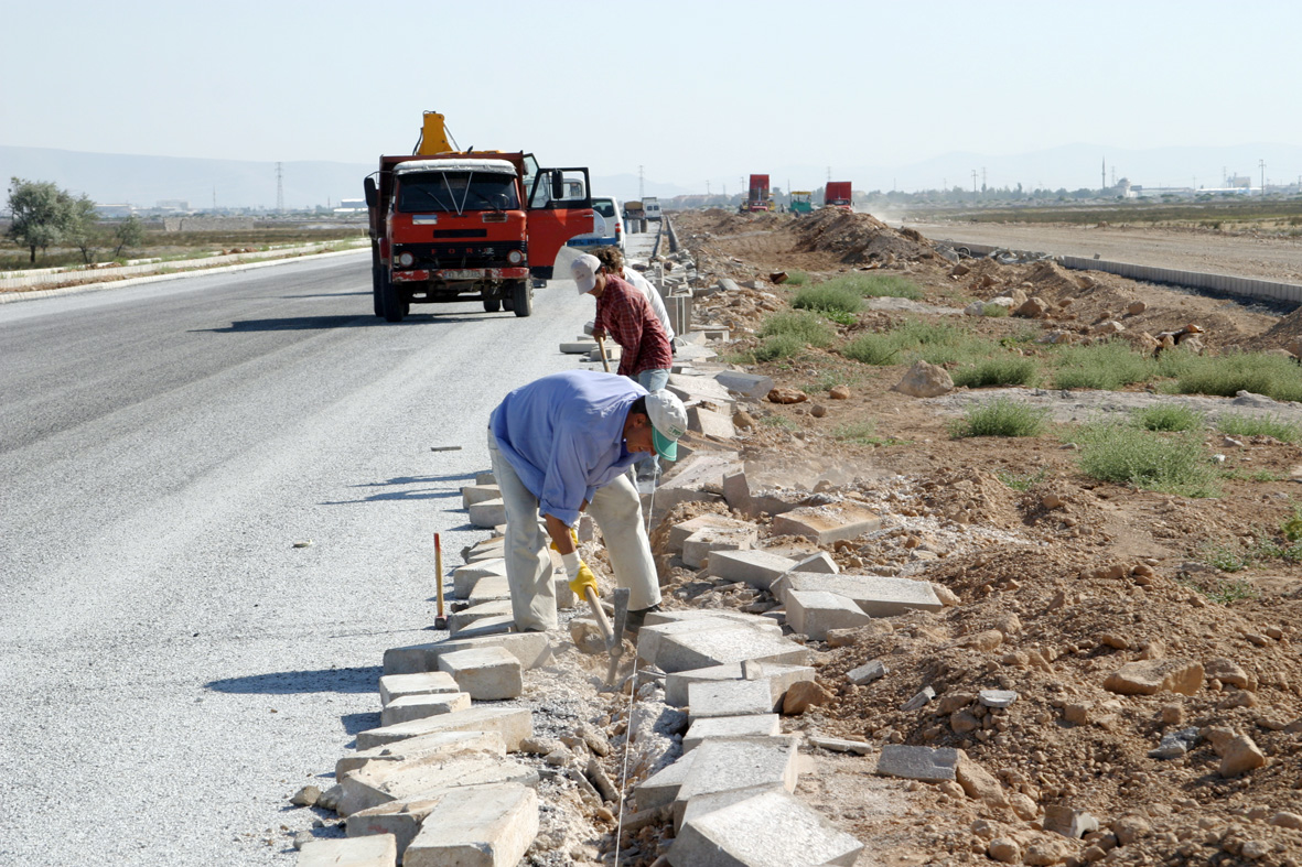 Aslım Caddesi Şehir Trafiğini Rahatlatacak