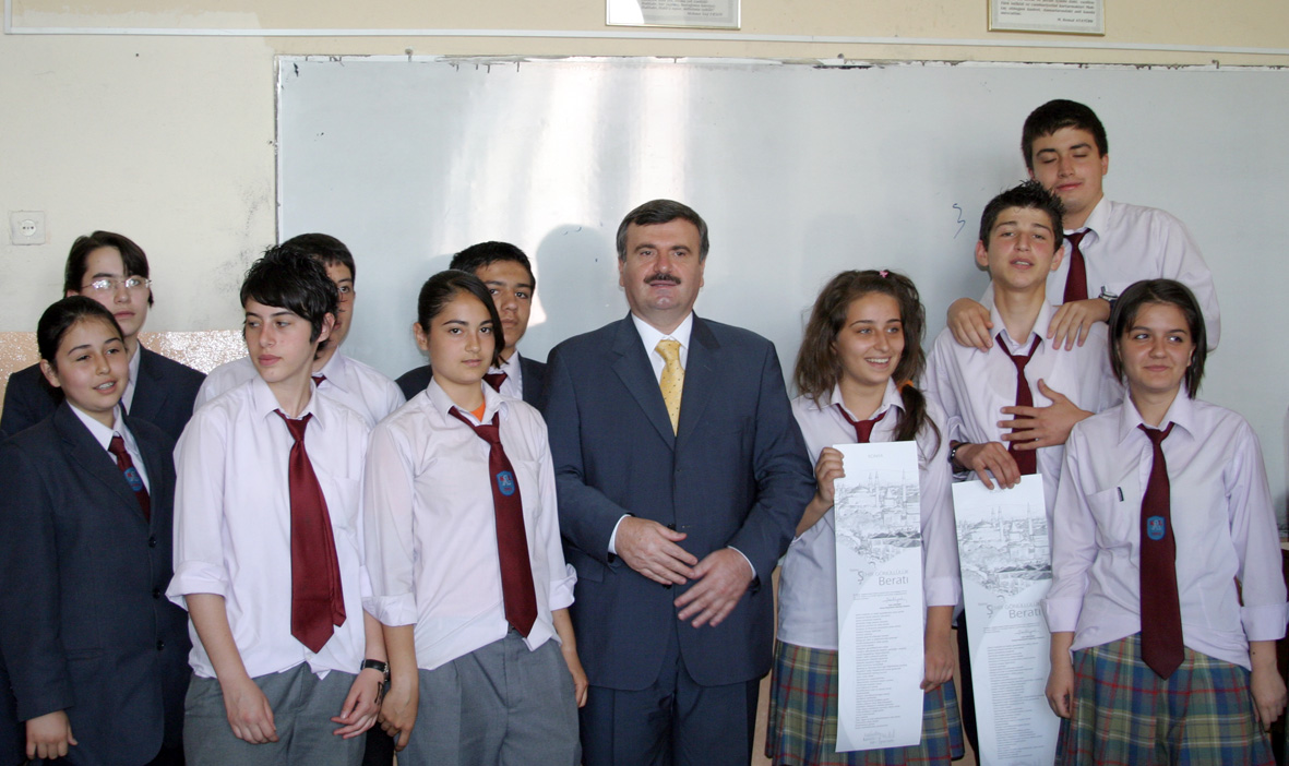 Başkan Akyürek Liseli Gençlerle Buluştu