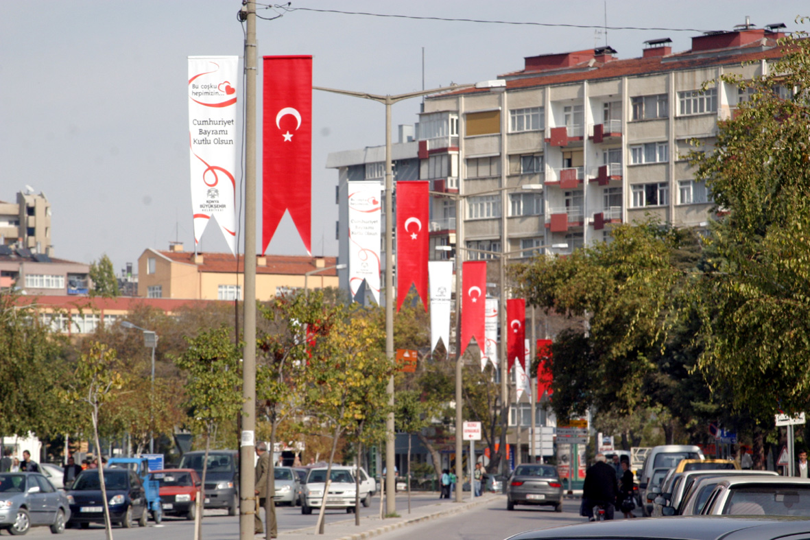 29 Ekim'de Konya'da Onbinlerce Bayrak Dalgalanacak