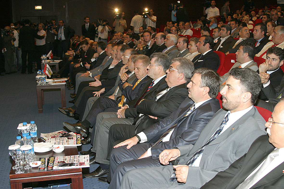 Başkan Akyürek, Yılın Büyükşehir Belediye Başkanı