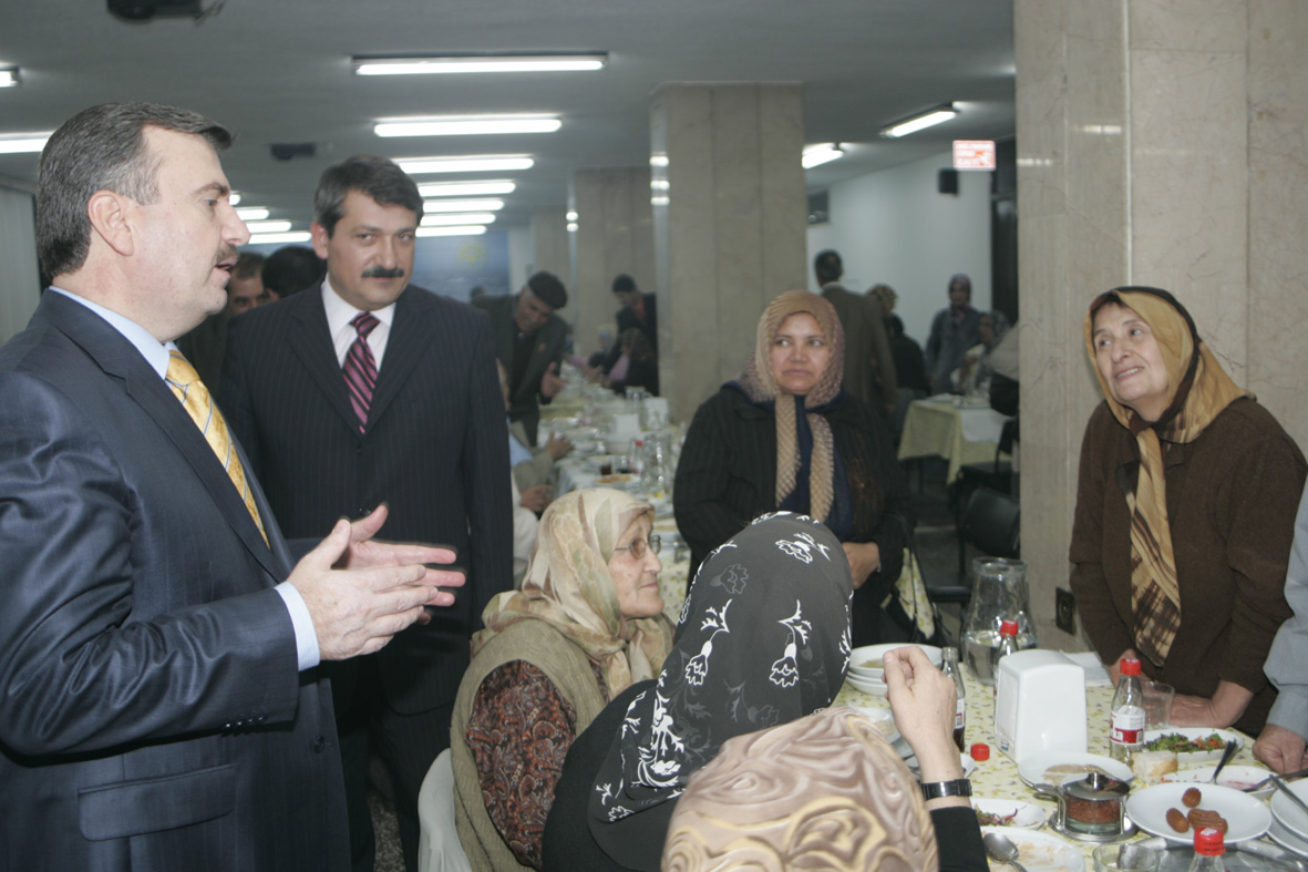 Başkan Akyürek'ten Gaziler ve Şehit Aileleri Derneklerine Müjde