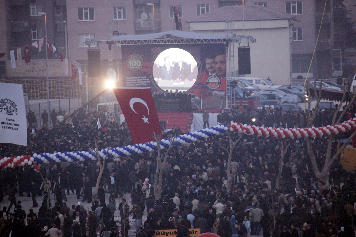 Başbakan Erdoğan Büyükşehir'in 4 Yatırımının Açılışını Yaptı