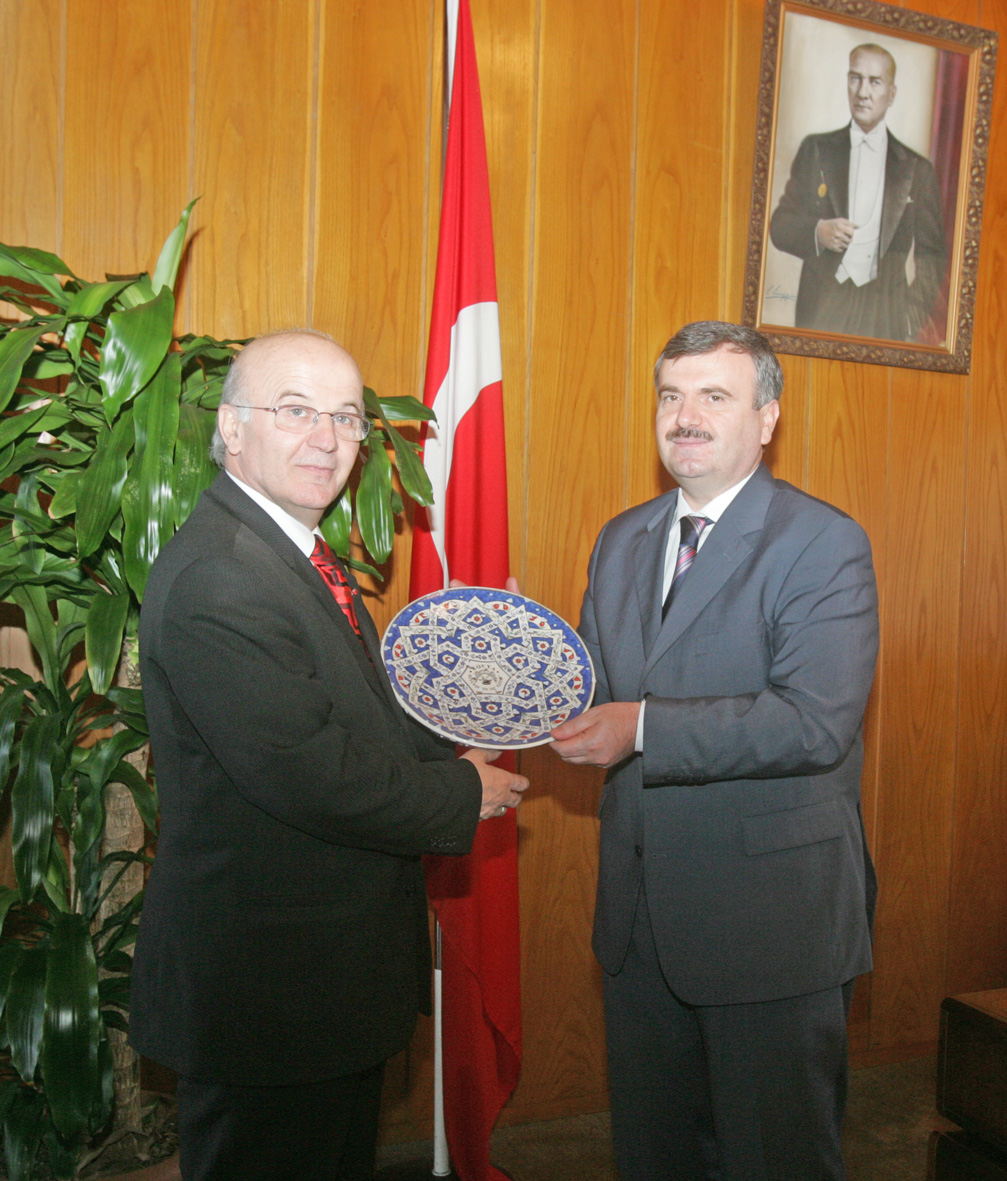 Türk-İş Başkanı Kılıç, Başkan Akyürek'i Ziyaret Etti